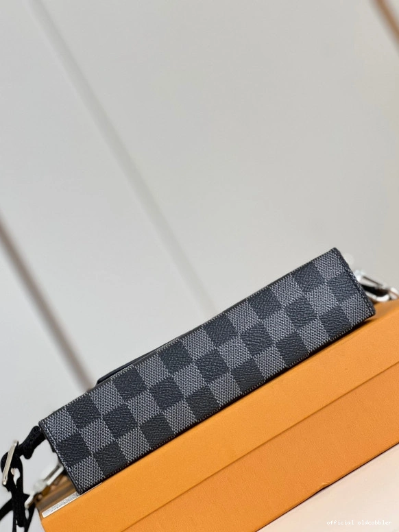 Official oldcobbler LOUIS VUITTON WEARABLE GASTON 0713
